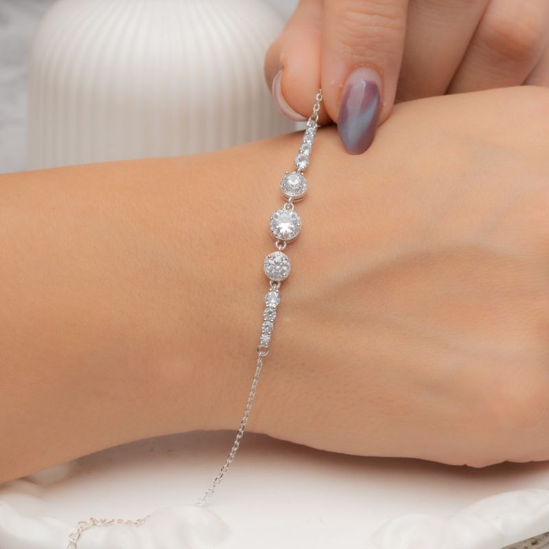 Elegant Circle Silver Bracelet