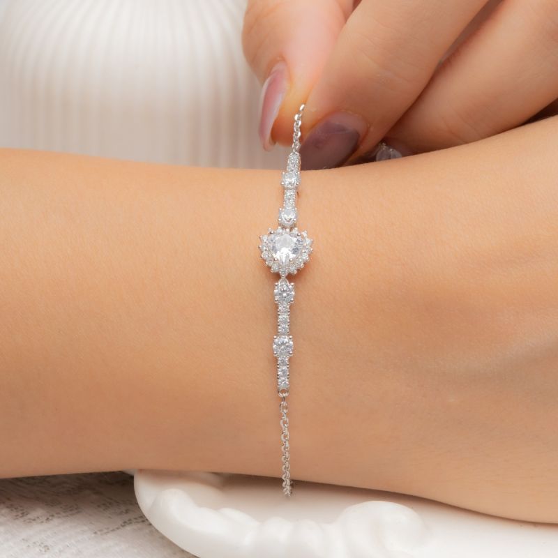 Elegant Heart Silver Bracelet