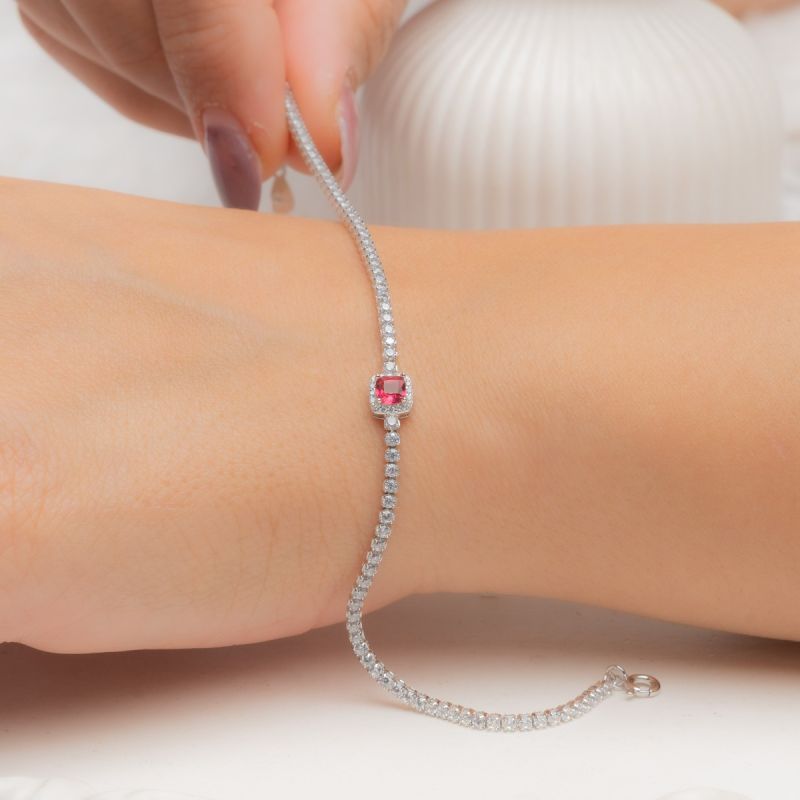 Central Glow Tennis Bracelet