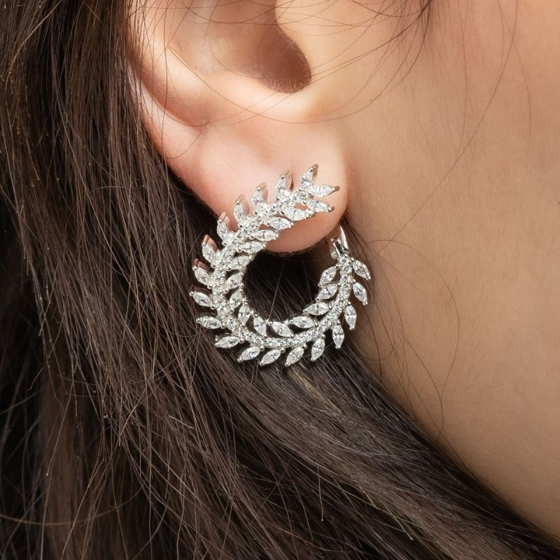 Leafy Luster Silver Earring