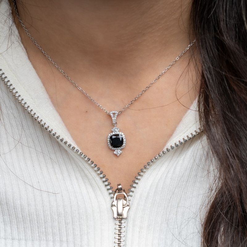 Classic Glamour Silver Necklace-Black