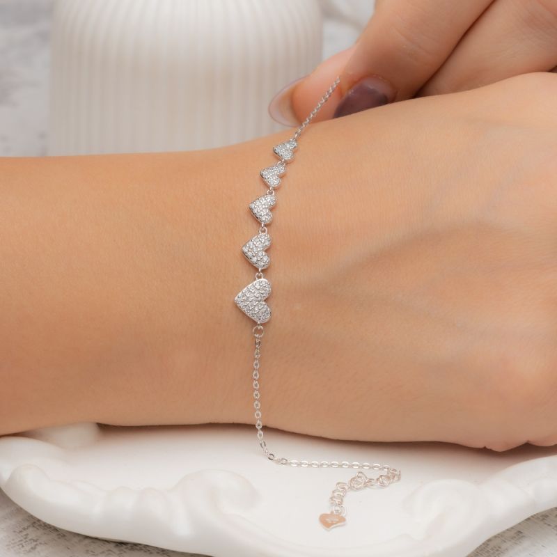 Classic Heart Silver Bracelet