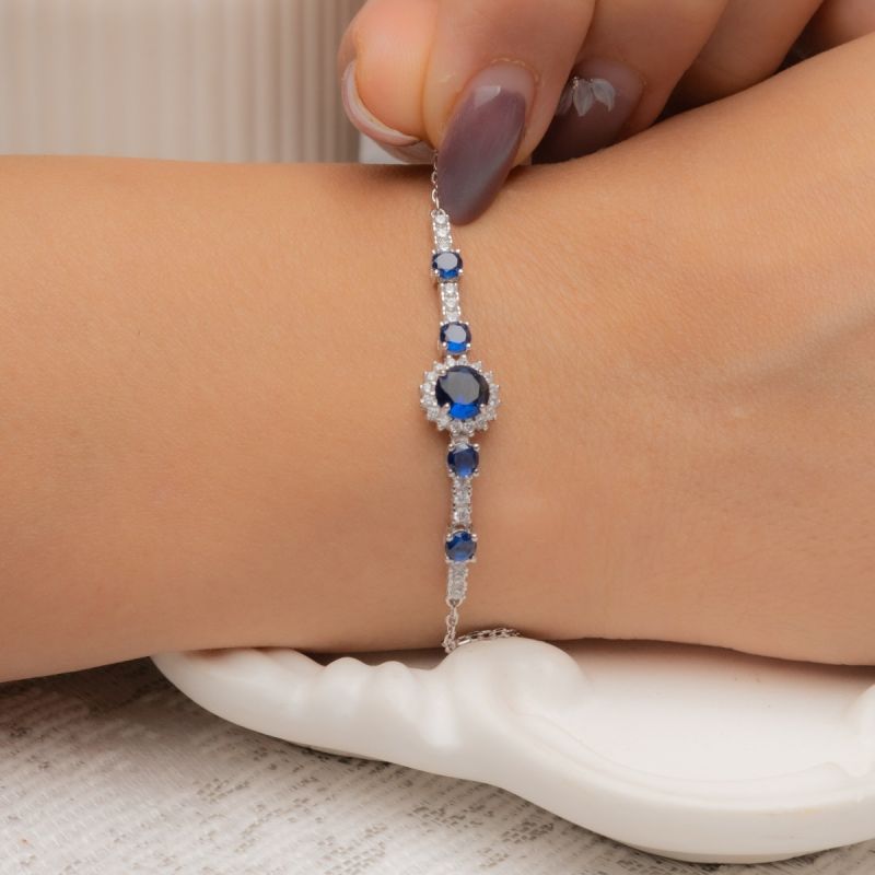 Central Spark Silver Bracelet