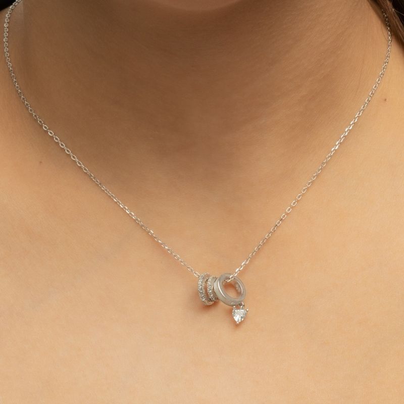 Trio rings silver necklace made of 925 sterling silver with a minimalist layered rings design