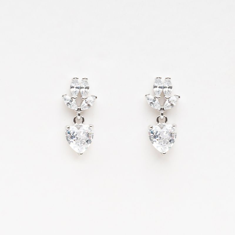 Dangle Heart Silver Earring