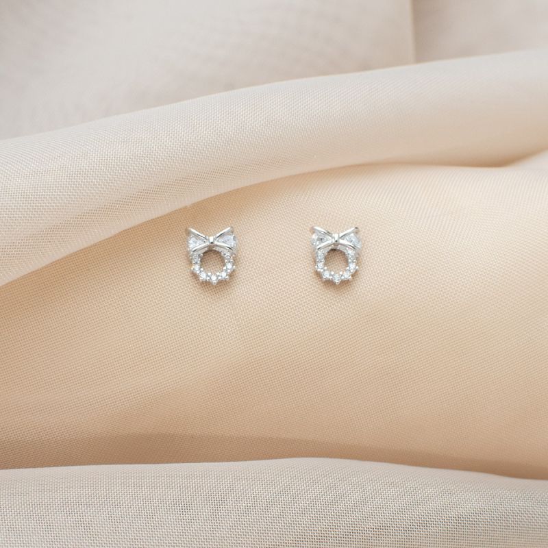 Delicate Bow Silver Earring
