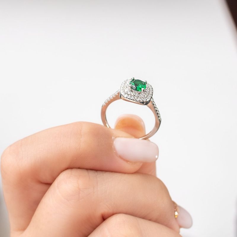 Radiant Emerald Stone Ring 