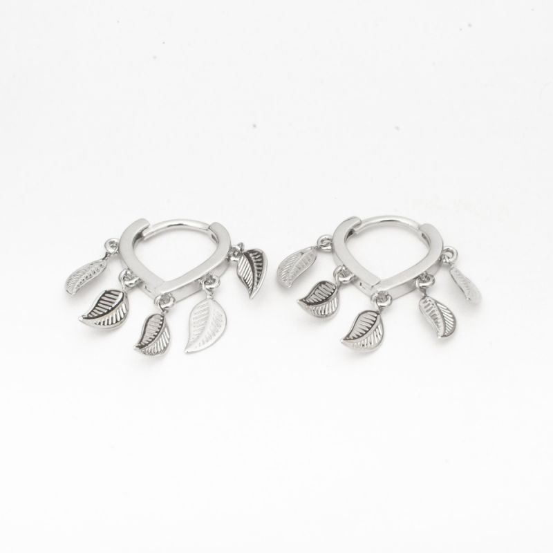 Dancing Leaves Silver Earring
